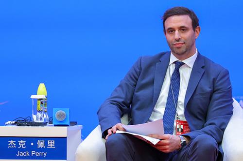 专访英国48家集团主席杰克·佩里：世界数据组织让数据成为连接世界的纽带